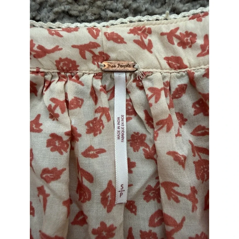 Free People Easy To Love Tea Floral Cropped‎ Short Sleeve Top Small